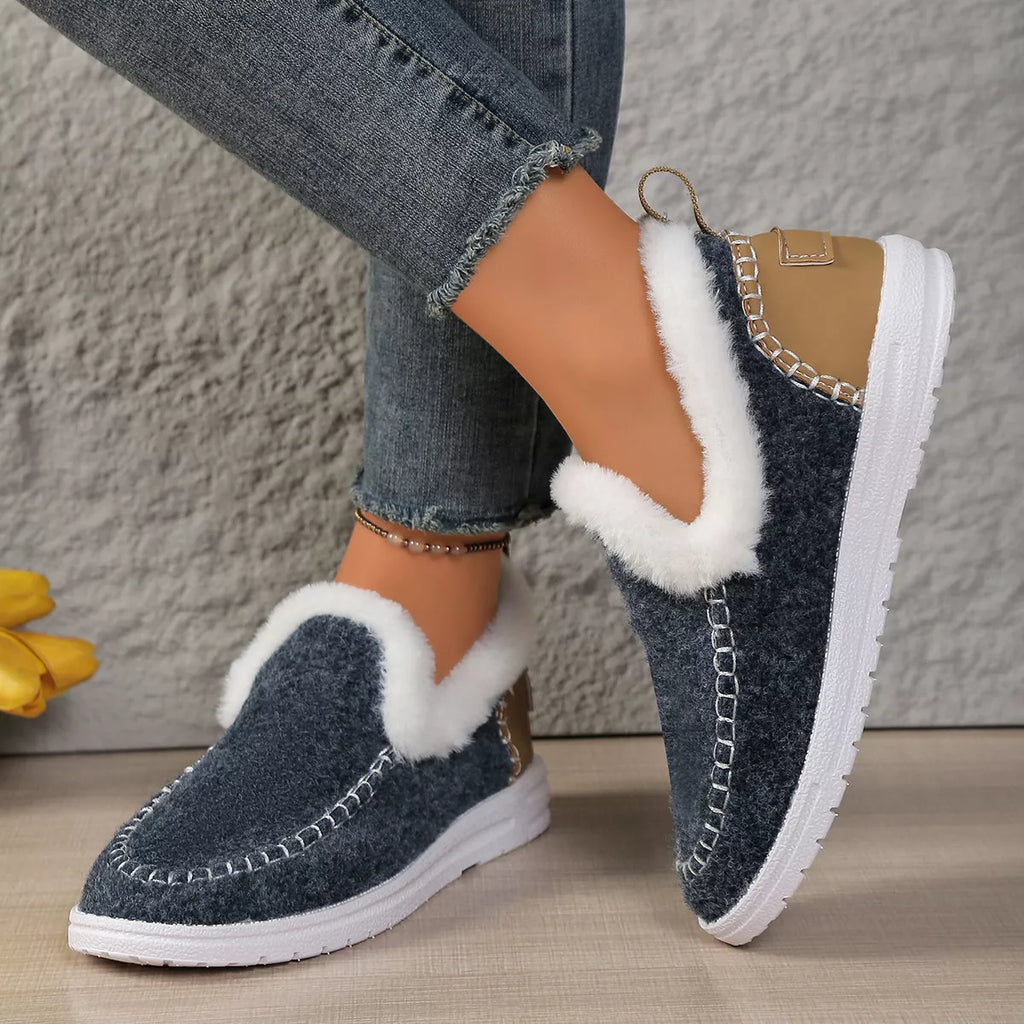Plush-Lined Slip-Ons – Cozy Comfort Meets Effortless Style