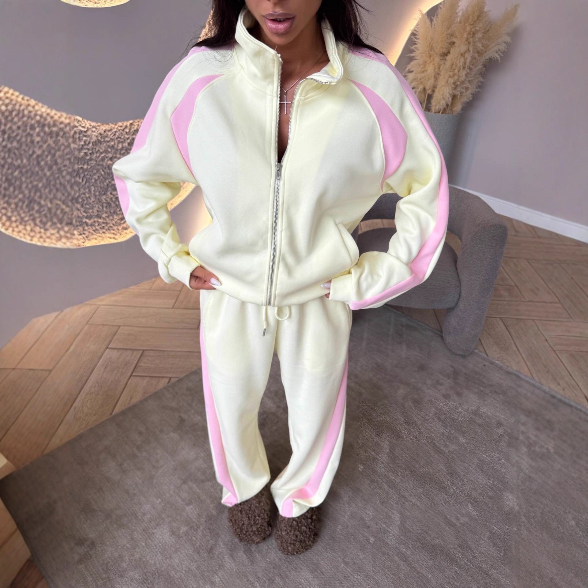 Women’s Long-Sleeve Zip-Up Jacket & Sweatpants Two-Piece Set