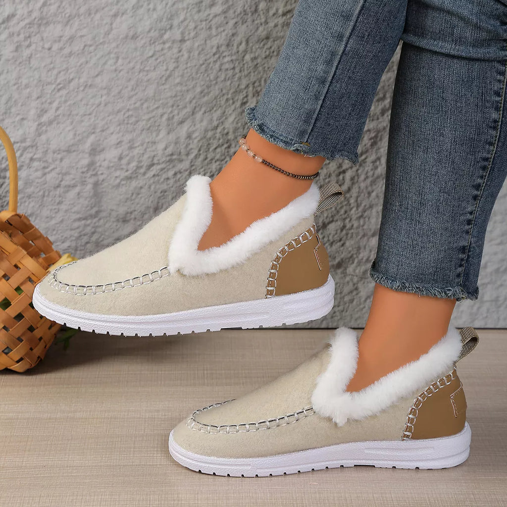 Plush-Lined Slip-Ons – Cozy Comfort Meets Effortless Style