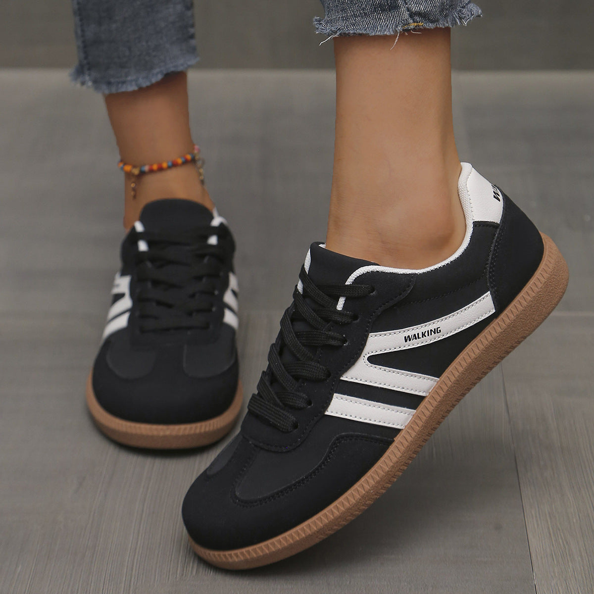 Lace-Up Low-Top Sneakers – Women’s Training Shoes