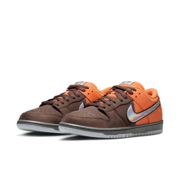 Nike SB Dunk Low x Muni Fast Pass – Safety Orange/Wolf Grey
