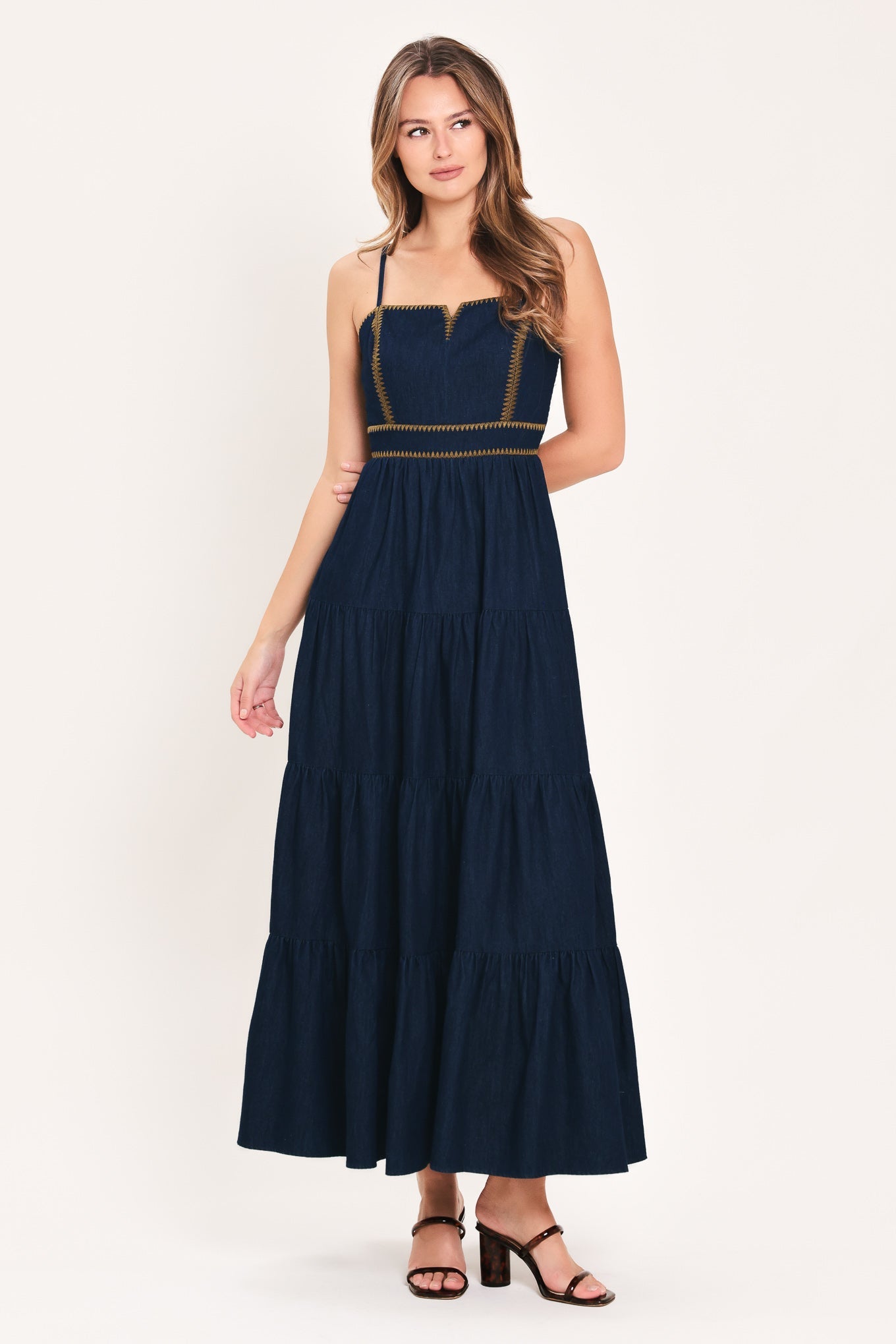 ⭐ STARS ALONG THE SEAM DENIM MAXI DRESS