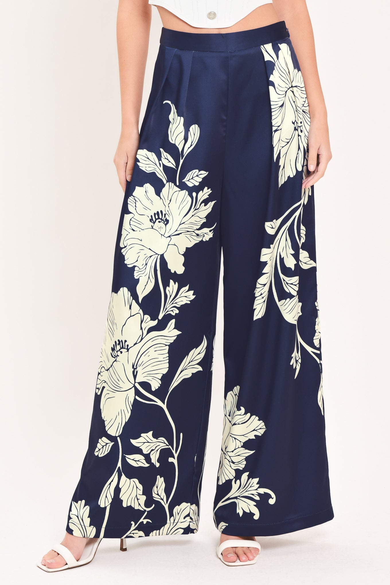 🤍 WHITE MAGNOLIA CURRENT WOVEN WIDE LEG PANTS