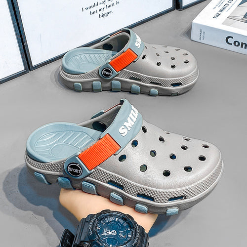 2024 Summer Children's Clogs for Boys, Non-Slip Soft Sole Sandals, Dual-Purpose Closed-Toe Slippers, Lightweight Non-Slip for Older Kids