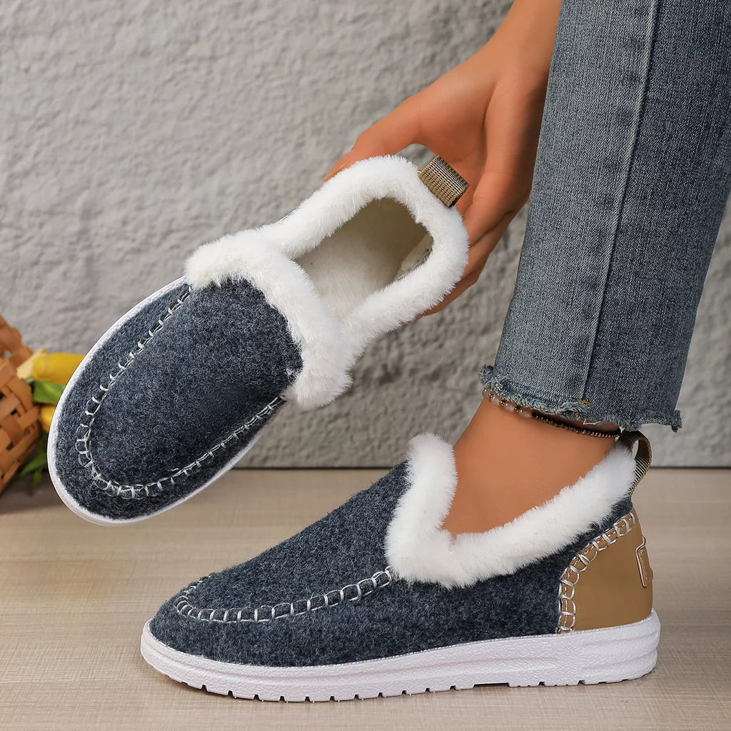 Plush-Lined Slip-Ons – Cozy Comfort Meets Effortless Style