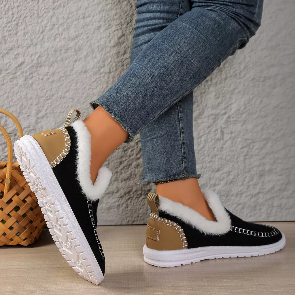 Plush-Lined Slip-Ons – Cozy Comfort Meets Effortless Style